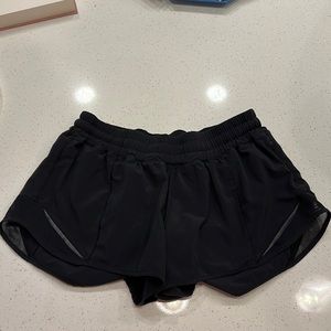 Lululemon Hotty Hot Short 2.5 Black